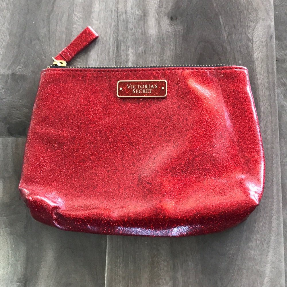 🎁4/$25 - VICTORIA’S SECRET cosmetic bag - NEW - Picture 1 of 8